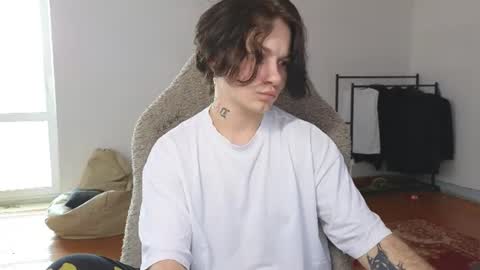 esajukyy online show from 07-27-26, 10:11
