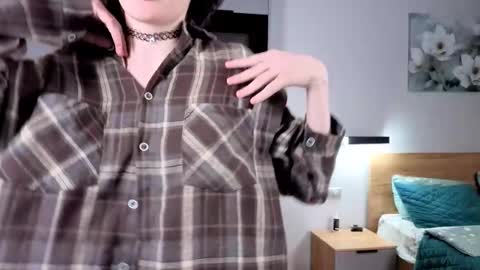 Snapshot of eshleeeygreen chatting on 11-07-25, 03:12 EshleGreen online show from 11-07-25, 03:12