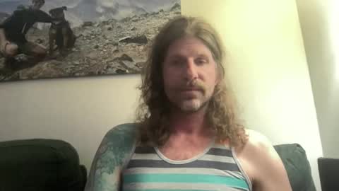 esinking24 online show from 12-18-24, 02:10