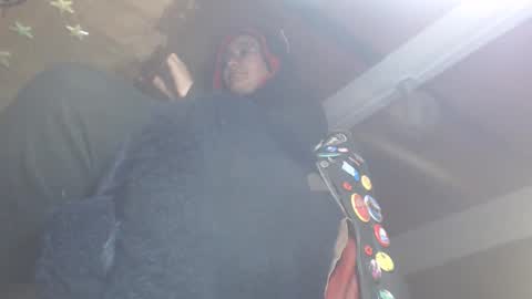 Snapshot of eskelaswd chatting on 12-24-24, 02:32 Eskela911 online show from 12-24-24, 02:32