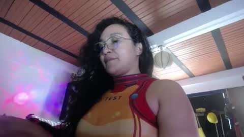 Snapshot of eskelaswd chatting on 01-16-25, 04:18 Eskela911 online show from 01-16-25, 04:18