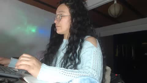 Snapshot of eskelaswd chatting on 10-11-25, 02:33 Eskela911 online show from 10-11-25, 02:33