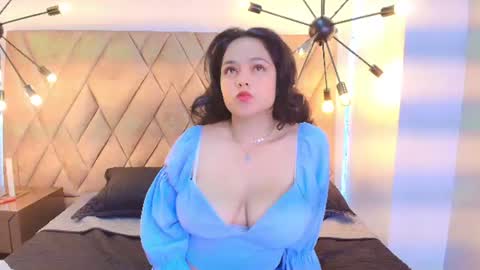 esme_miller online show from 07-01-26, 01:24