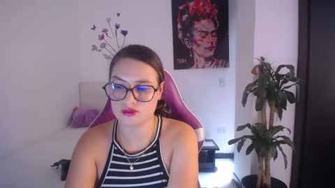 Esmeralda online show from 04-04-26, 06:49