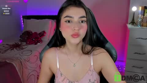 Esmeralda online show from 05-10-26, 11:26