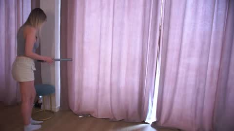 How was your Christmas online show from 04-11-26, 04:28