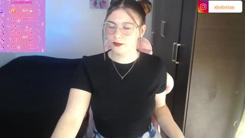 Snapshot of espagamer5 chatting on 12-01-24, 07:03 Xbebetax online show from 12-01-24, 07:03