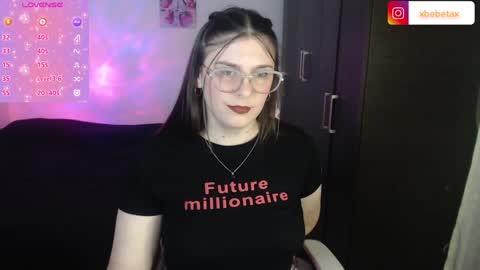 Snapshot of espagamer5 chatting on 12-03-24, 01:41 Xbebetax online show from 12-03-24, 01:41