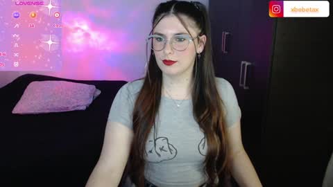 Snapshot of espagamer5 chatting on 01-03-25, 02:10 Xbebetax online show from 01-03-25, 02:10