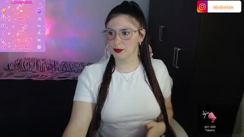 Snapshot of espagamer5 chatting on 01-06-25, 01:31 Xbebetax online show from 01-06-25, 01:31