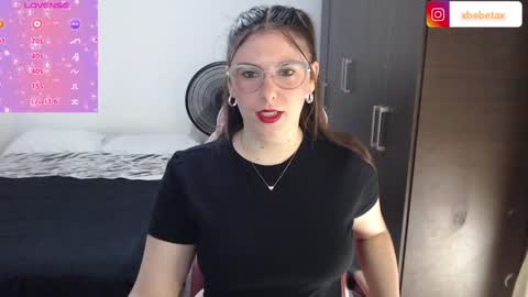 Snapshot of espagamer5 chatting on 01-24-25, 06:04 Xbebetax online show from 01-24-25, 06:04