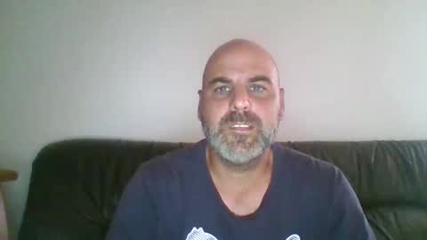 Snapshot of espartano2025 chatting on 10-17-25, 04:53 espartano2025 online show from 10-17-25, 04:53