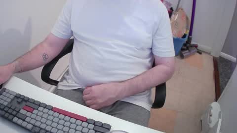 Snapshot of essex_wild chatting on 05-15-26, 07:43 Morph online show from 05-15-26, 07:43