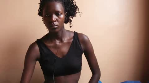 Eddah online show from 10-23-25, 01:54