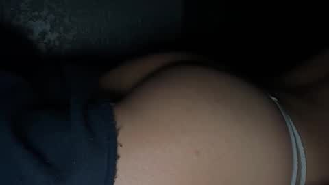 Snapshot of est1243672 chatting on 12-21-25, 05:03 est1243672 online show from 12-21-25, 05:03