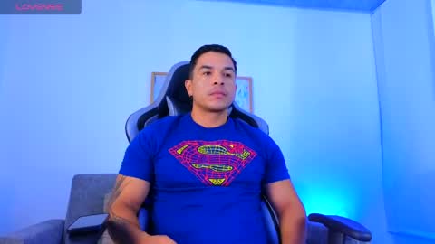 ESTEBAN online show from 04-15-26, 10:55