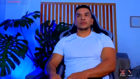 ESTEBAN online show from 05-23-26, 01:11