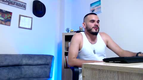 Esteban Fernandez online show from 03-20-26, 04:12