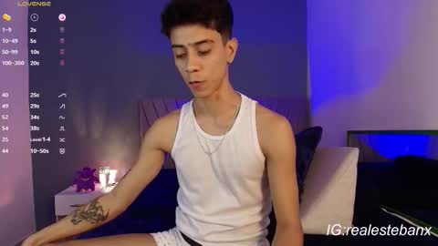 Snapshot of esteban_knight chatting on 02-08-26, 11:41 E S T E B A N online show from 02-08-26, 11:41