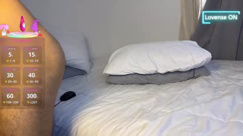 Snapshot of esteban_se chatting on 10-08-25, 07:44 esteban_se online show from 10-08-25, 07:44