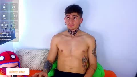 Esteban independent model online show from 01-02-25, 04:02
