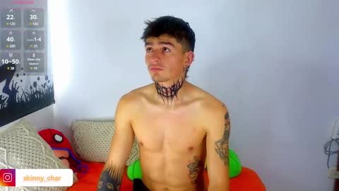 Esteban independent model online show from 01-03-25, 01:25