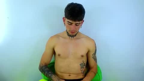 Esteban independent model online show from 03-06-25, 05:43