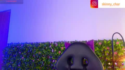 Esteban independent model online show from 10-13-25, 04:51