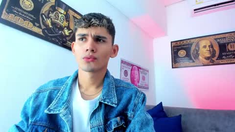 Esteban online show from 12-16-24, 12:06