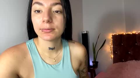 estefa1 online show from 03-02-26, 05:42