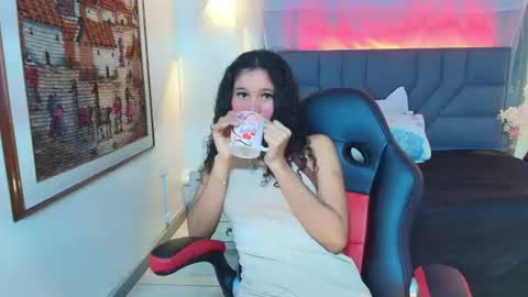 estefanya online show from 07-17-26, 07:30