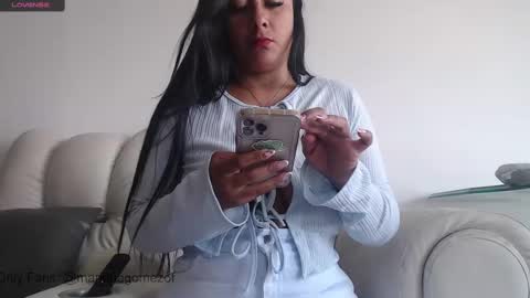 Snapshot of estefi1073162 chatting on 02-03-25, 05:35 valeria online show from 02-03-25, 05:35