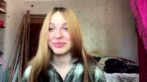 Rina online show from 06-23-26, 11:19