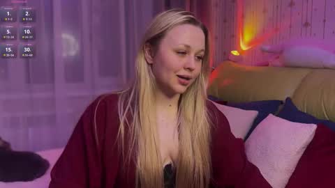 Estella online show from 03-15-26, 05:30