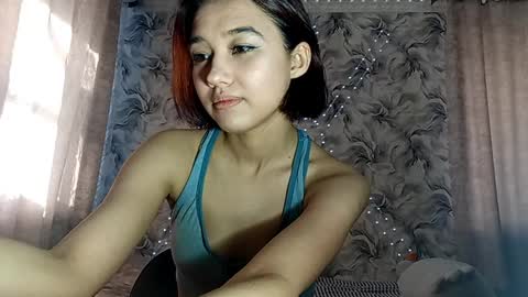 estellekirbo online show from 04-03-26, 12:58