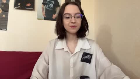estellezdebski online show from 06-10-26, 04:17