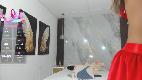 Snapshot of estephany_doll chatting on 10-30-25, 09:59 Estephany online show from 10-30-25, 09:59