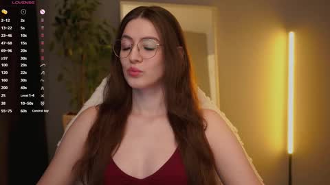 Ester online show from 02-26-26, 10:03