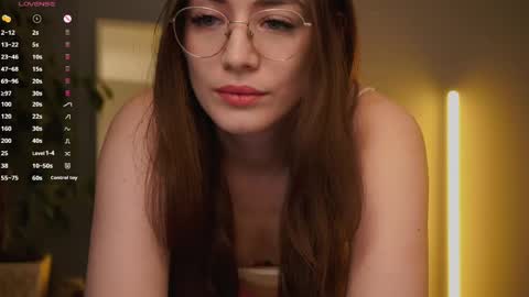 Ester online show from 04-20-26, 03:09