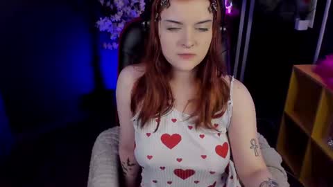 Ester  online show from 07-31-26, 03:44