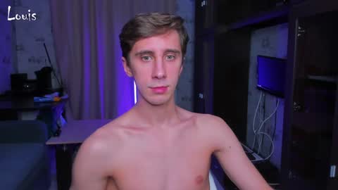 Snapshot of esthetics_boys chatting on 12-11-24, 04:18 LOUIS online show from 12-11-24, 04:18