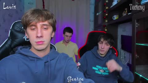 Snapshot of esthetics_boys chatting on 01-05-25, 07:07 LOUIS online show from 01-05-25, 07:07