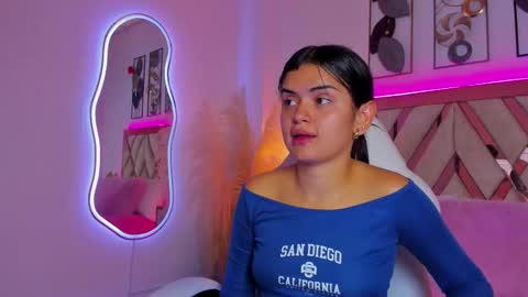 Estrella  online show from 03-19-26, 02:10