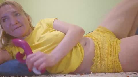 estrellawalters online show from 01-11-25, 01:53