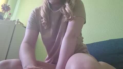 estrellawalters online show from 03-07-25, 12:56