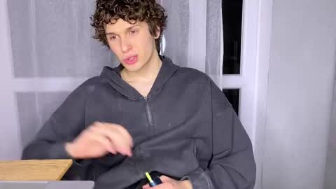 Alex online show from 03-20-26, 05:51