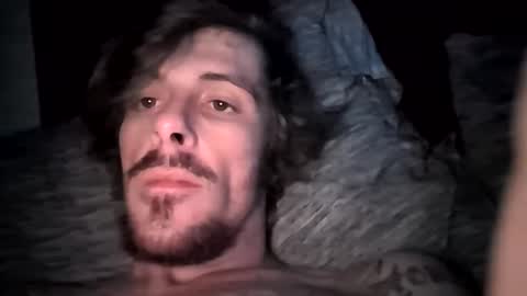 Snapshot of et528007 chatting on 09-19-25, 12:17 et528007 online show from 09-19-25, 12:17