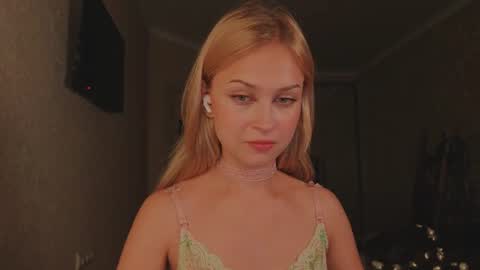 Sophia online show from 06-26-26, 11:53