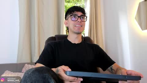 etham_wolf1 online show from 05-16-26, 05:34