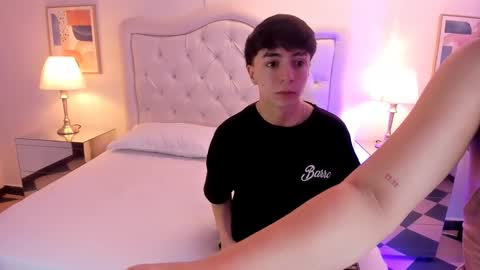 ethan and ava online show from 01-17-25, 01:24